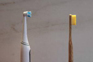 cepillo eléctrico o manual